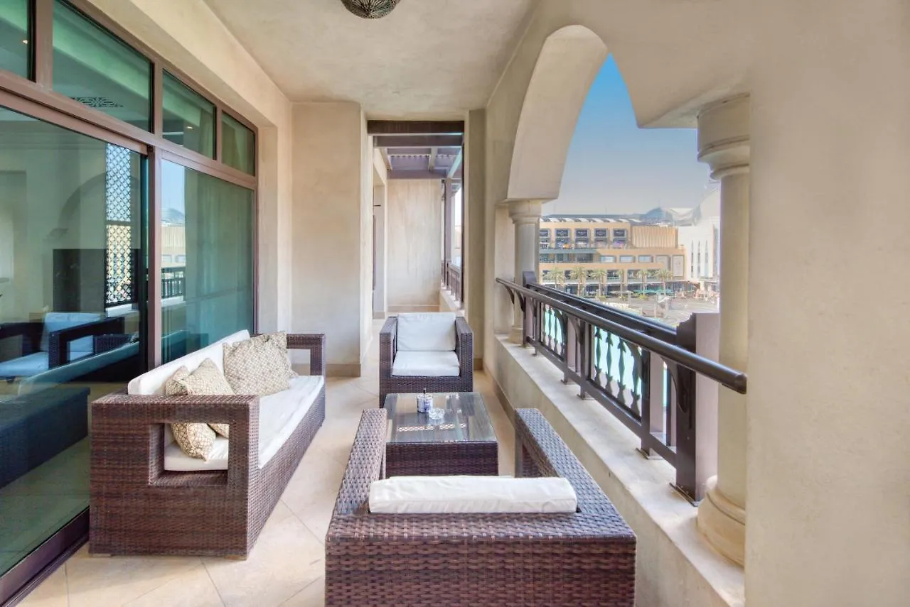 Maison Privee - Opulent Apt Beside Dubai Mall W Burj Khalifa Views Apartment