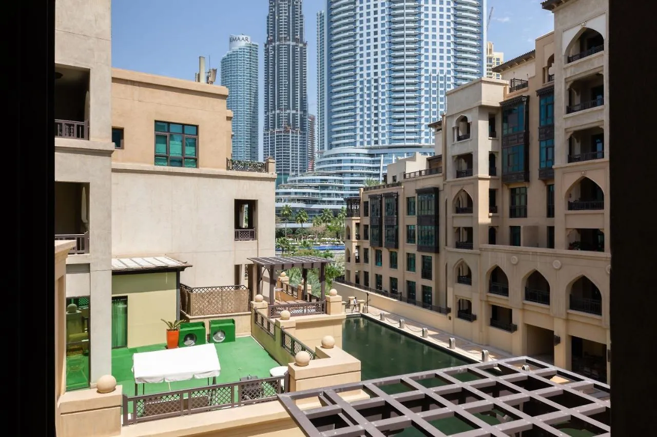 Maison Privee - Opulent Apt Beside Dubai Mall W Burj Khalifa Views Apartment