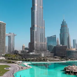 Elite Royal Senator: Burj Khalifa View Apartment